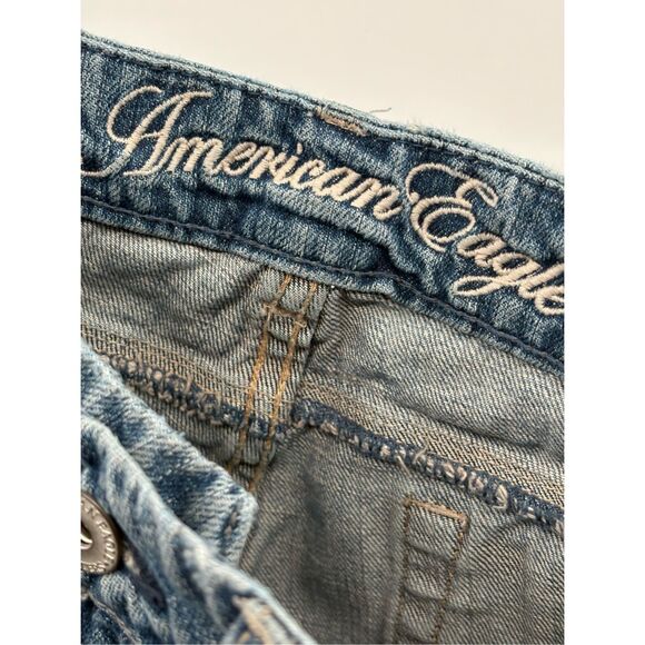 American Eagle Jeans Real‎ Flare Distressed Women Size 6 Blue Mid Rise - Picture 8 of 10
